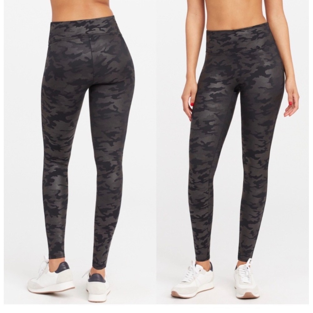 Spanx Faux Leather Camo Leggings Black High Waisted 1XL Camouflage Pants